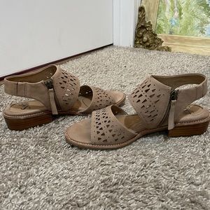 Sofft Nell Baywater Beige Size: 8.5 Brand New Shoe